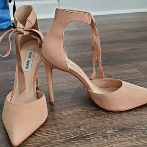 Steve madden heart ankle tie stiletto heels